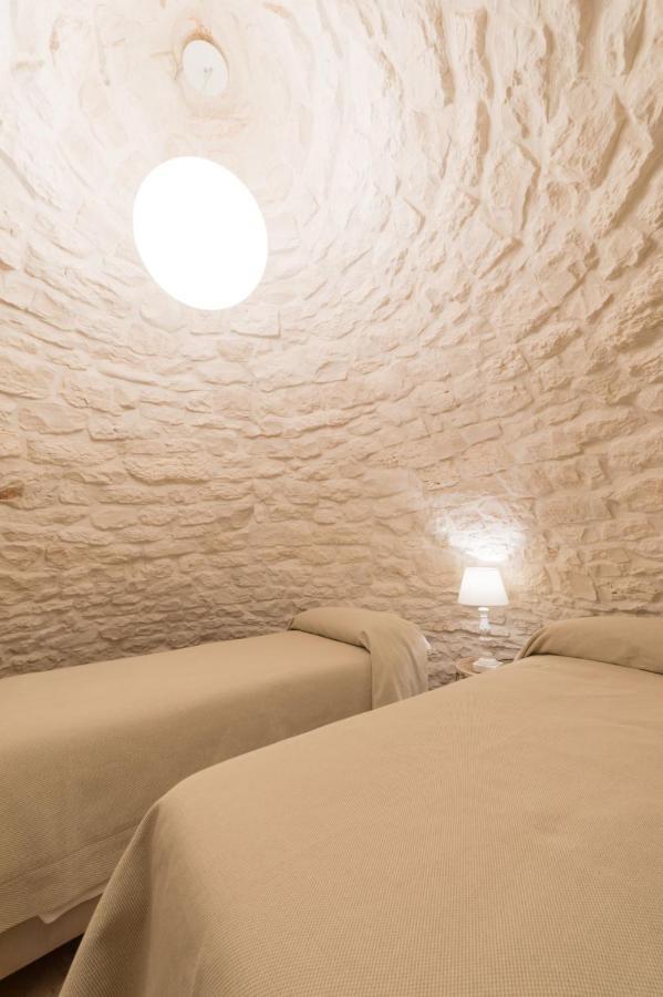 Trulli Resort Aia Piccola อัลเบโรเบลโล ภายนอก รูปภาพ