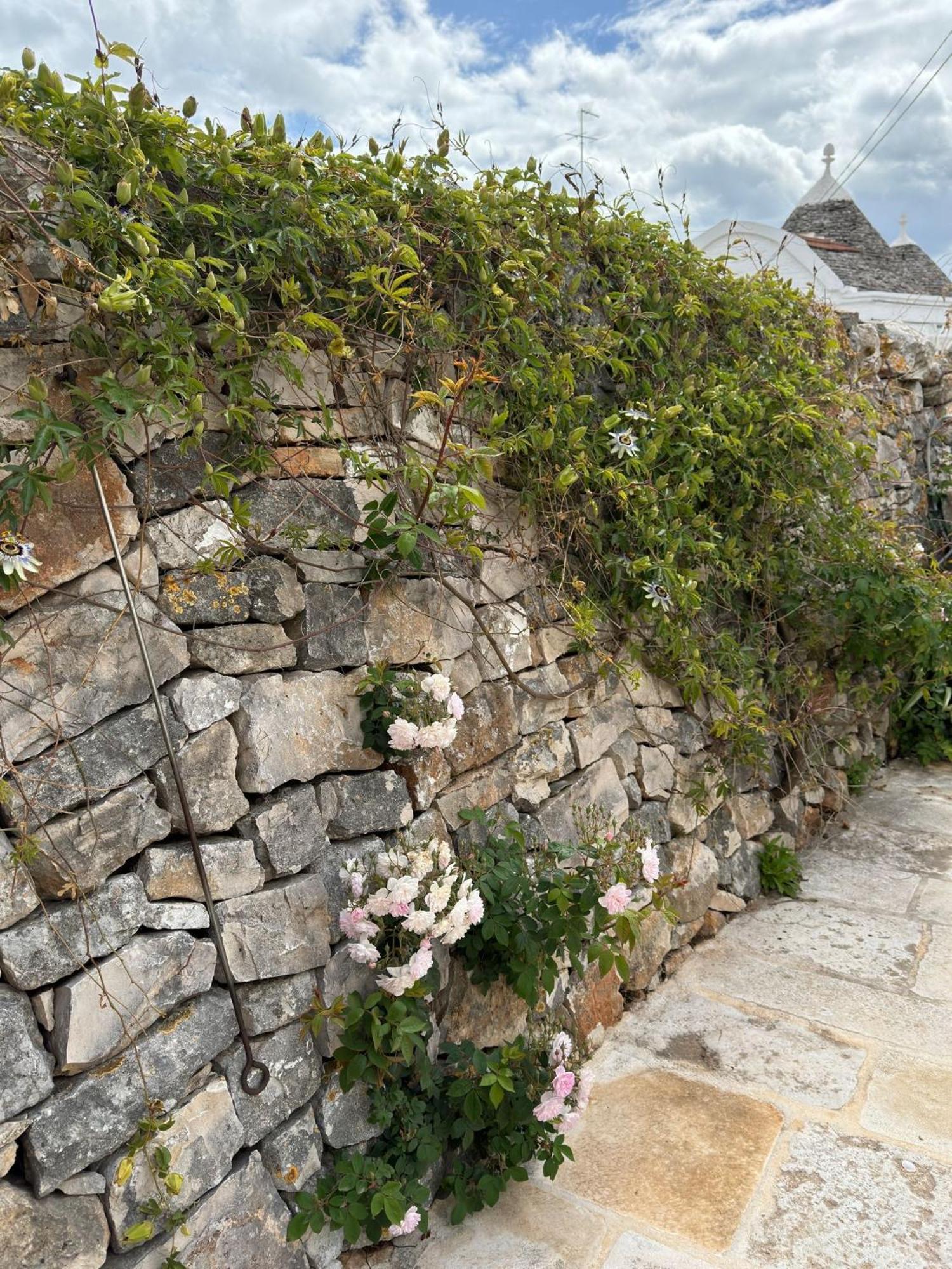 Trulli Resort Aia Piccola อัลเบโรเบลโล ภายนอก รูปภาพ